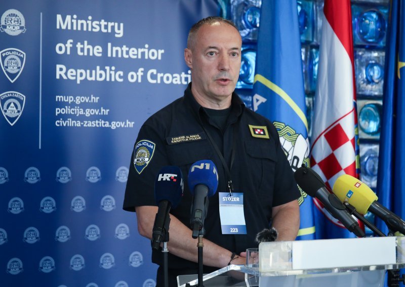 Voditelj Stožera u Kockici: 'Zabranjeni simboli? Sve snimamo, ići će prekršajne prijave'