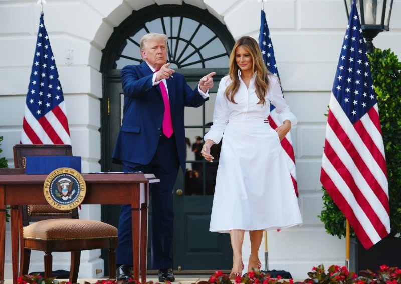 Cipele Melanije Trump su pun pogodak: Ovakav neobičan model već dugo nismo vidjeli