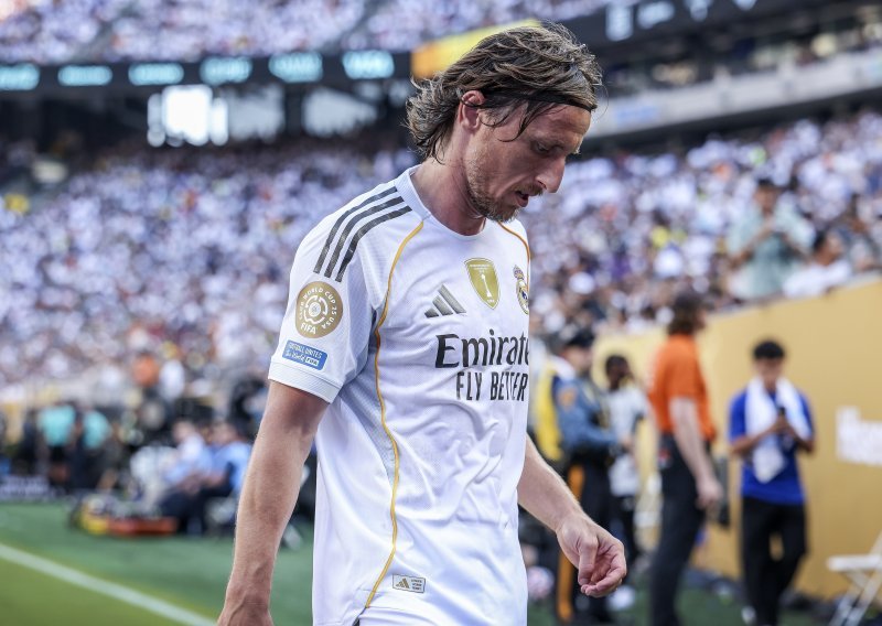 Zabrinuti Modrić na odlasku iz Reala upozorio Alonsa na gorući problem: 'To moraš hitno riješiti'