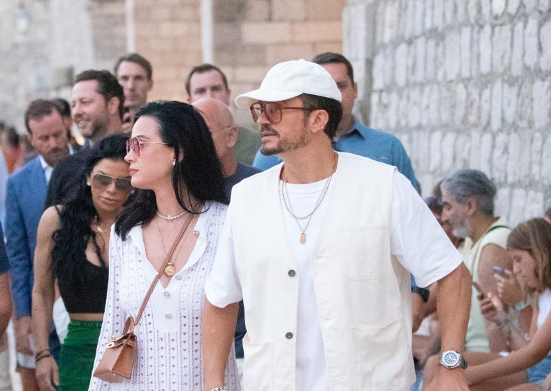 Orlando Bloom i Katy Perry snimljeni na jahti Jeffa Bezosa: Ima li šanse za pomirdbu?