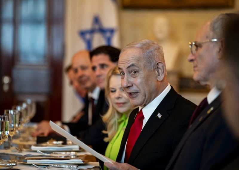 Netanyahu opet na večeri kod Trumpa: Dogovaraju kome će 'uvaliti' Palestince