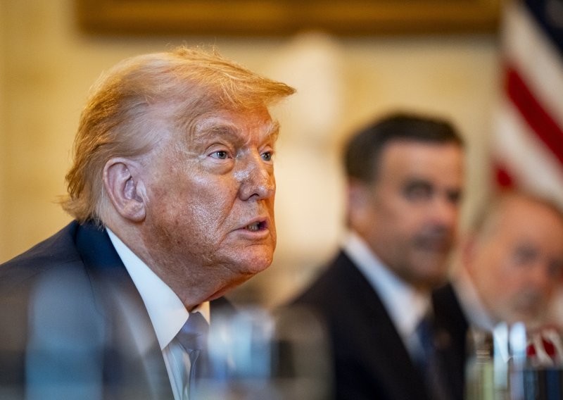 Trump: 'Poslat ćemo više oružja Ukrajini. Moramo. Moraju se moći braniti'