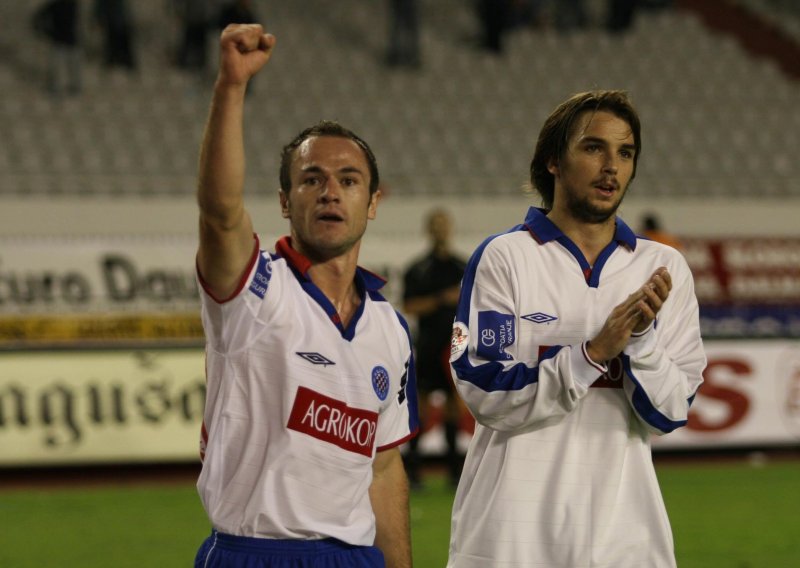 Više nema dileme, legendarni hajdukovac opet je na Poljudu!