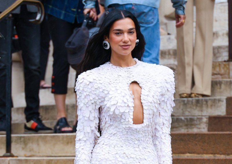 Dua Lipa je spremna za vjenčanje: Ova haljina ljepša je čak i od vjenčanica