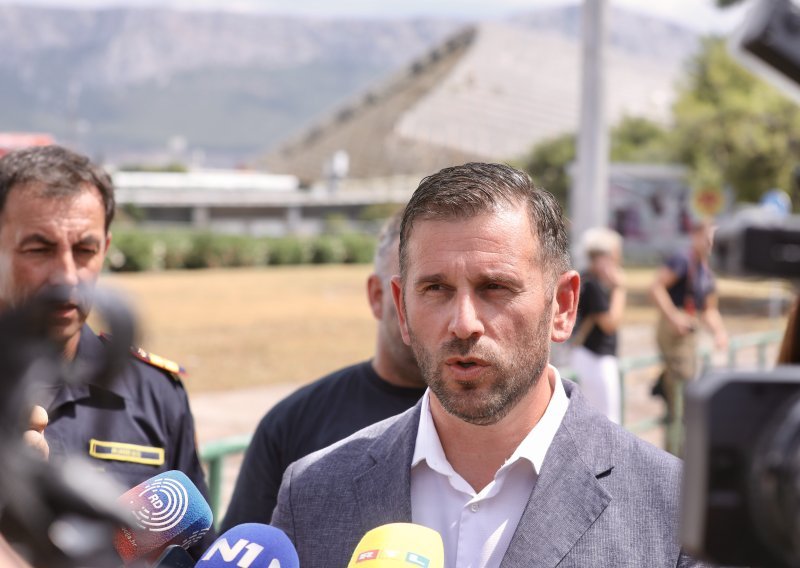 Šuta o posljedicama oluje: Štete velike, promet u kolapsu