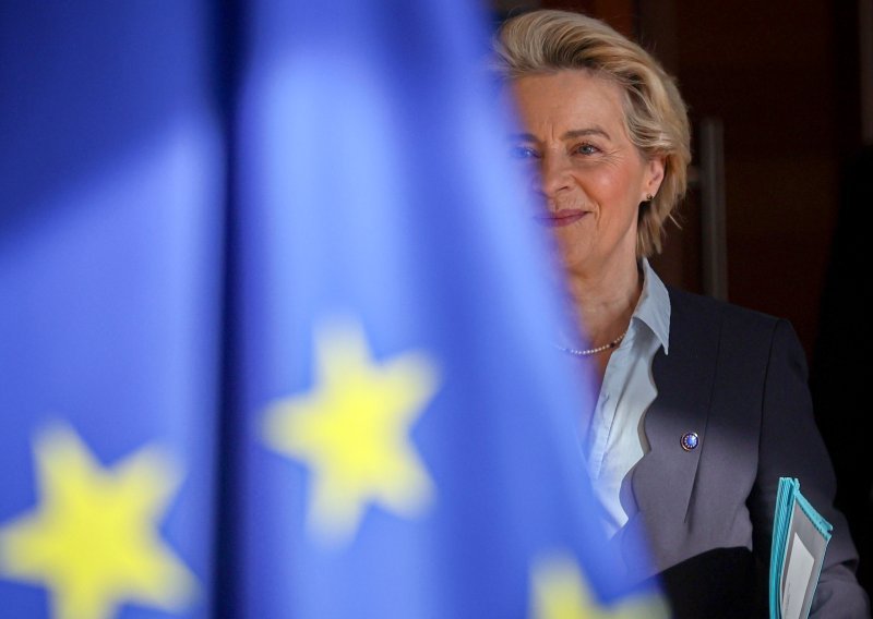 EU povukao ručnu: Odgađa se uvođenje recipročnih carina SAD-u