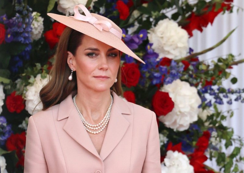 Kate Middleton ovo nije nosila baš nikada - i jedno je od njenih daleko najboljih izdanja