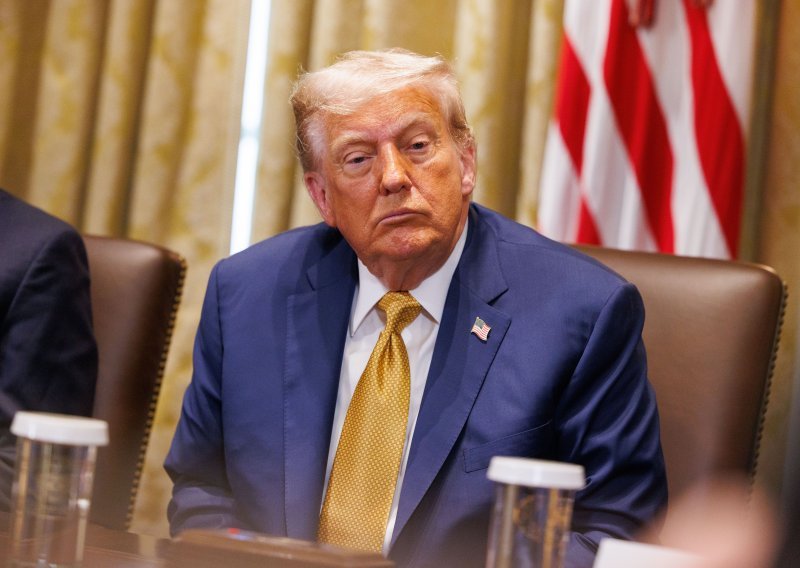 EK želi dogovor o carinama prije roka, ne očekuje Trumpovo pismo