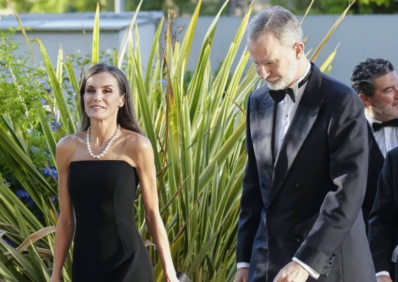 Kraljica Letizia u jednom od svojih najboljih izdanja: Chic cipele sve su bacile u drugi plan