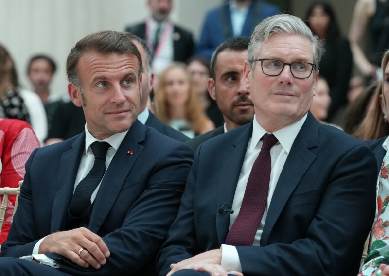 Starmer i Macron na ručku: Potrebna su inovativna rješenja za odvraćanje migranata