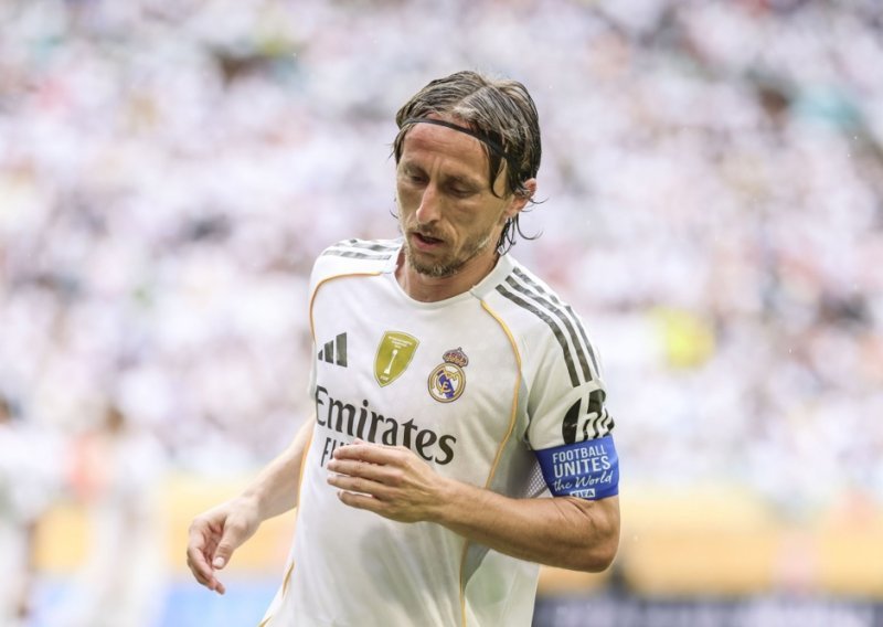 Modrić već danas potpisuje za Milan? Fabrizio Romano otkrio duljinu ugovora