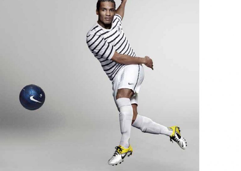 Karl Lagerfeld i Nike dizajnirali novi francuski dres