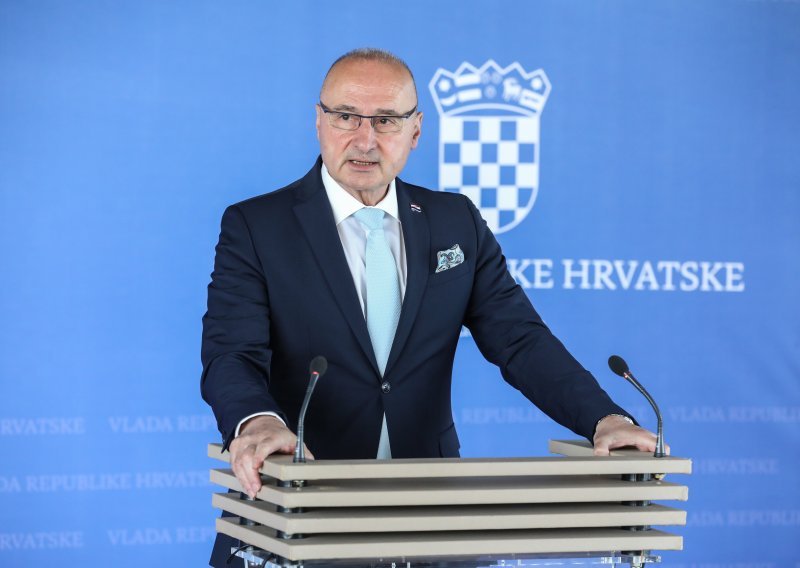 Grlić Radman: Hrvatska aktivno pomaže Ukrajini, do sad izdvojila 300 milijuna eura