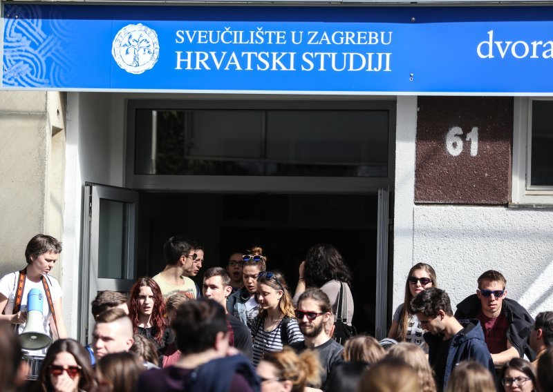 Hrvatski studiji i Filozofski fakultet u Mostaru potpisali sporazum o suradnji