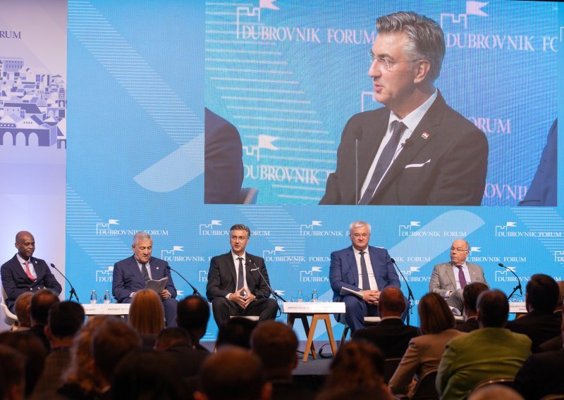 Plenković poslao poruku silama: 'Ako se dogovorimo, razumno je izbjeći carinski rat'