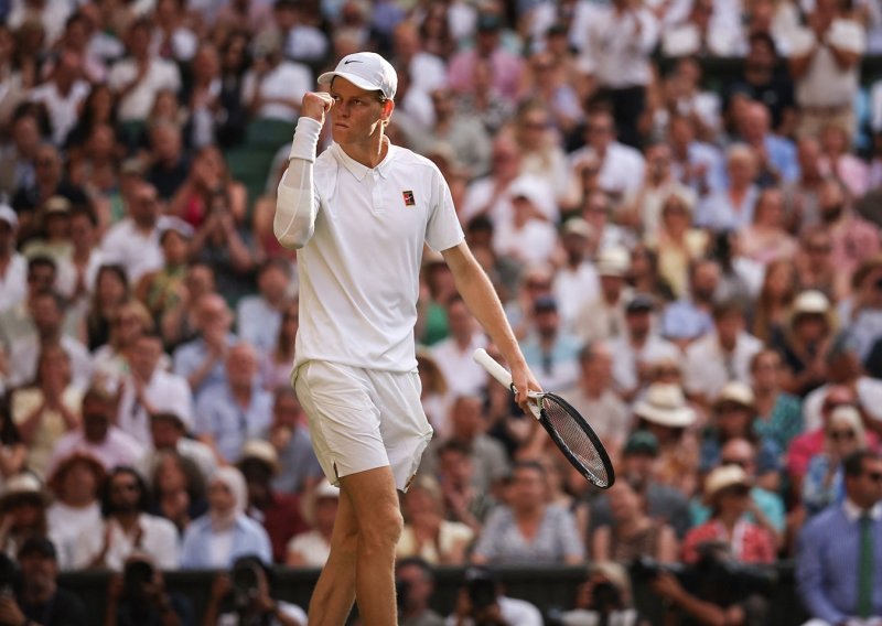 Jannik Sinner u fantastičnom finalu slomio Alcaraza i osvojio Wimbledon