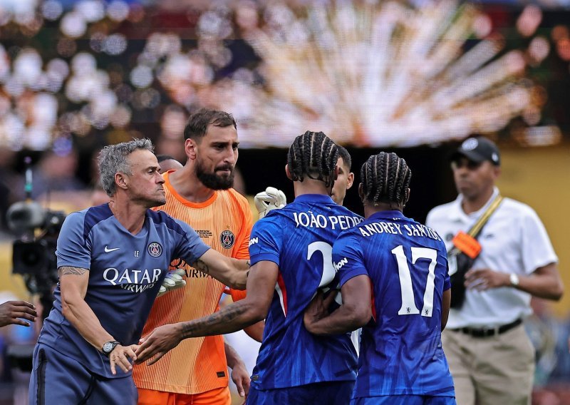 Evo što je rekao Luis Enrique nakon udaranja igrača PSG-a i debakla u finalu SP-a