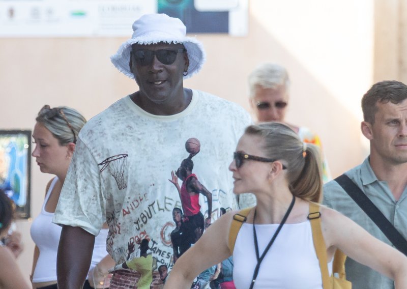 Tajne su otkrivene: Godinama se samo nagađalo što krije luksuzna vila u kojoj je živio Michael Jordan
