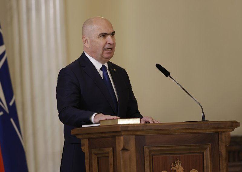 Rumunjska vlada preživjela glasanje o povjerenju i progurala povećanje poreza