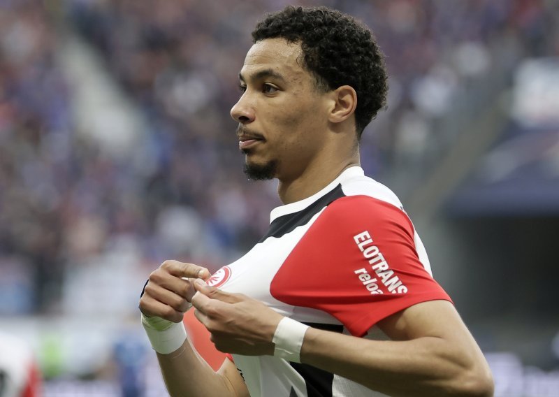 Newcastle ulaže rekordnih 80 milijuna eura u francuskog napadača