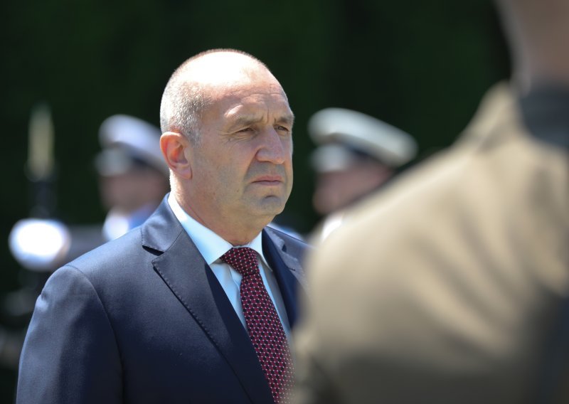 Radev odao počast žrtvama Vukovara: Svojom hrabrošću dali su doprinos hrvatskoj slobodi