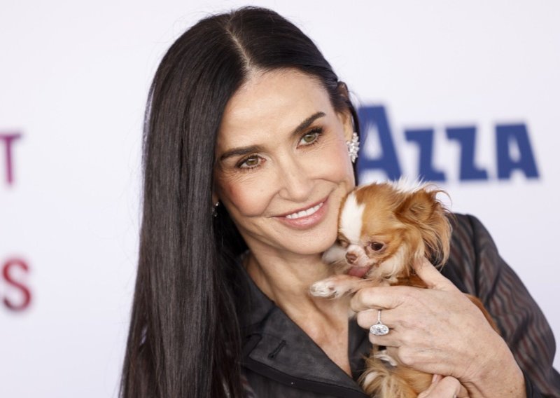 Demi Moore objavila rijetku fotografiju plavokose unučice
