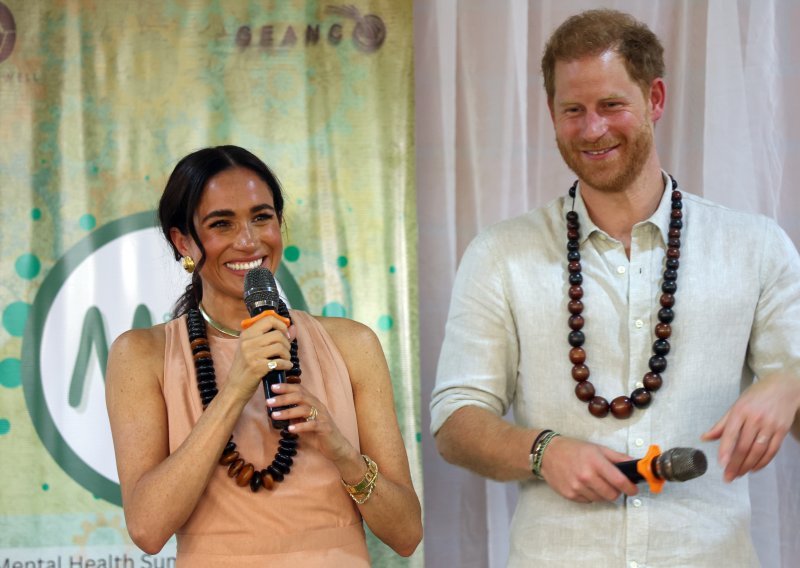 Princ Harry iznenada otputovao u Afriku, a jedna je stvar svima pala u oko