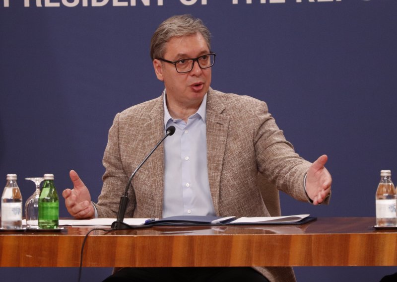 Vučić se oglasio o Thompsonovu koncertu: Nije bilo pola milijuna ljudi