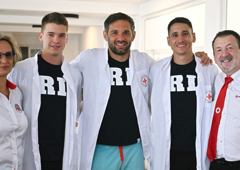 Sjajna gesta Rijeke: Đalović i igrači pripremali obroke u kuhinji Crvenog križa