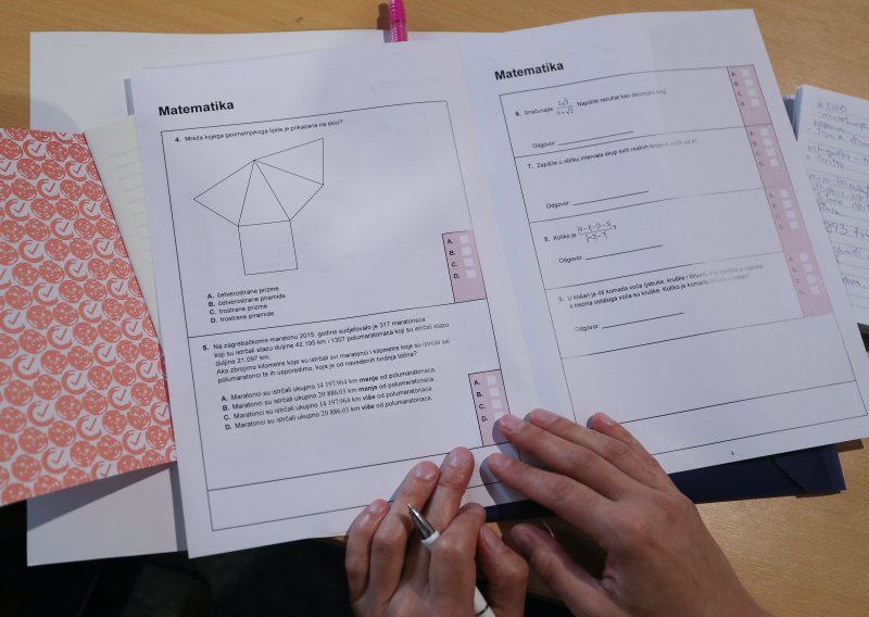 Poništen zadatak na maturi iz matematike o trokutu, koordinatorici opomena pred otkaz