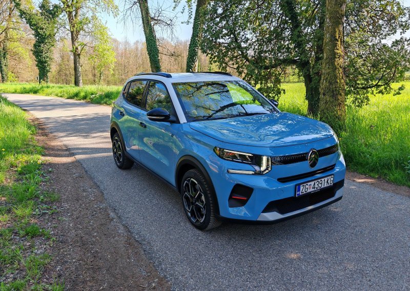 Vozili smo Citroën ë-C3: Moderan, praktičan i udoban gradski električni hatchback B-segmenta