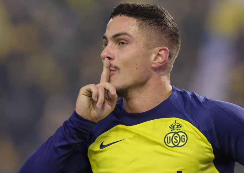 Sprema se veliki preokret oko transfera hrvatskog reprezentativca? Javili se Englezi u zadnjem trenutku...