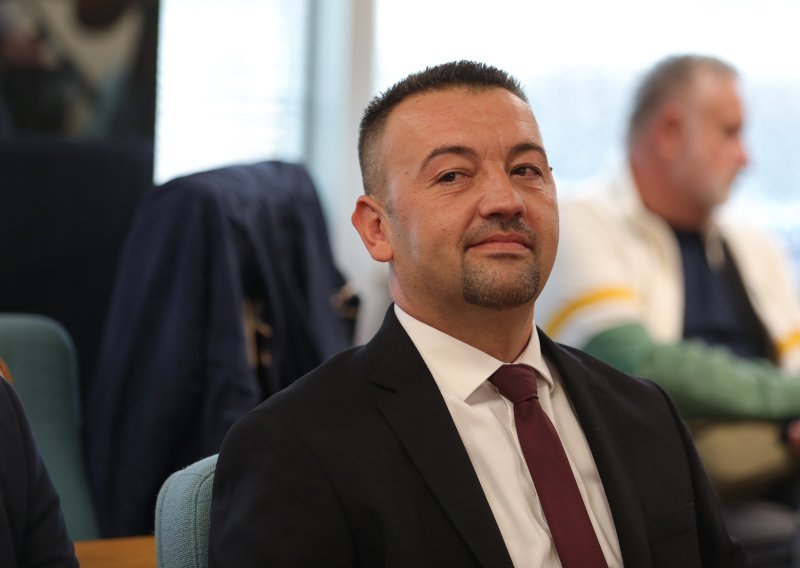 Pavliček: Pregovori s HDZ-om nisu bili laki, ali Vukovar je iznad svih političkih interesa