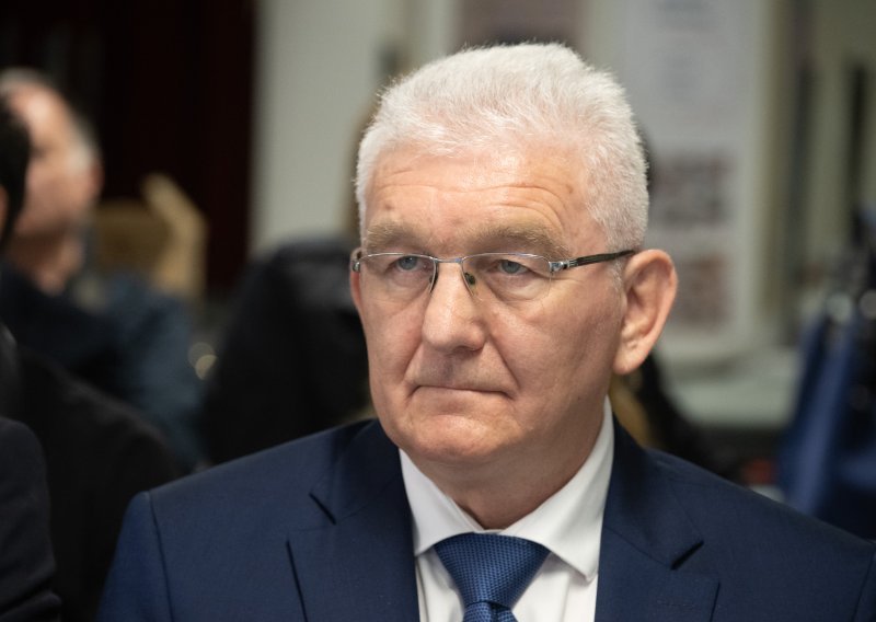 Svađa među umirovljenicima; BUZ: Pokušaj Stranke umirovljenika potpuno je promašen