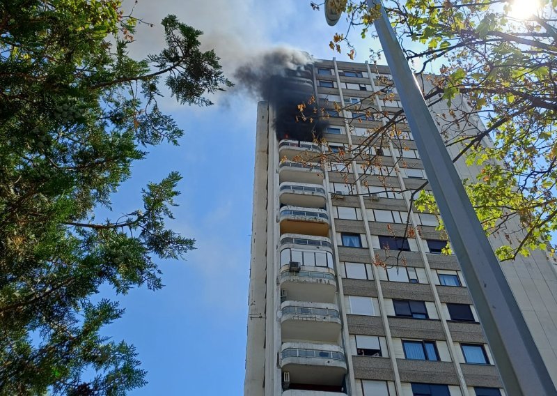 Izgorio stan u neboderu na zagrebačkoj Trešnjevci: Vatrogasci smirili stihiju