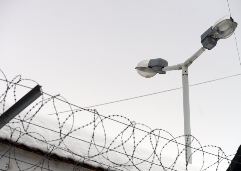Užas u Garešnici: Četvero u istražnom zatvoru zbog silovanja i trgovanja ljudima