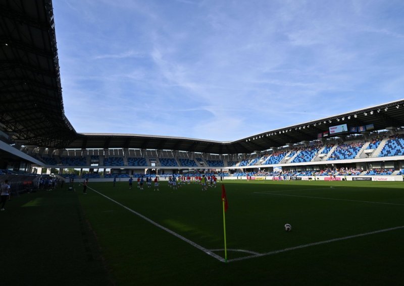 Skandal u Srbiji. Politika u viši rang gura klub bez licence kojemu je izgradila stadion od 30 milijuna eura?