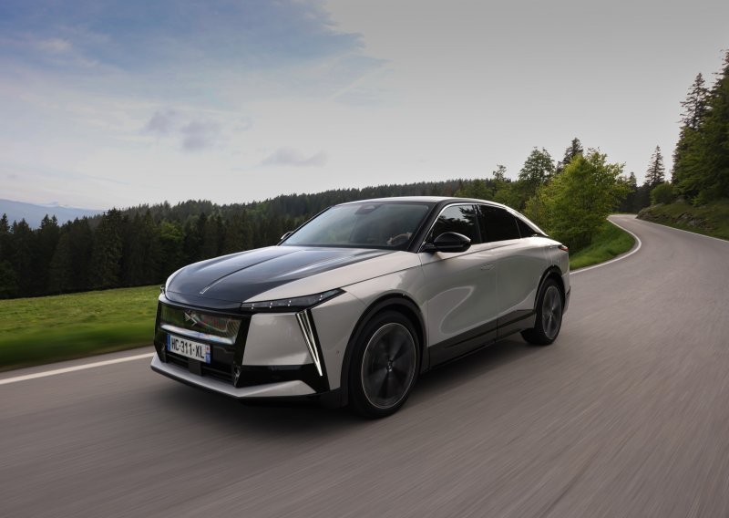 DS N°8 na službenim međunarodnim testnim vožnjama: Avangarda suvremenog automobilskog dizajna