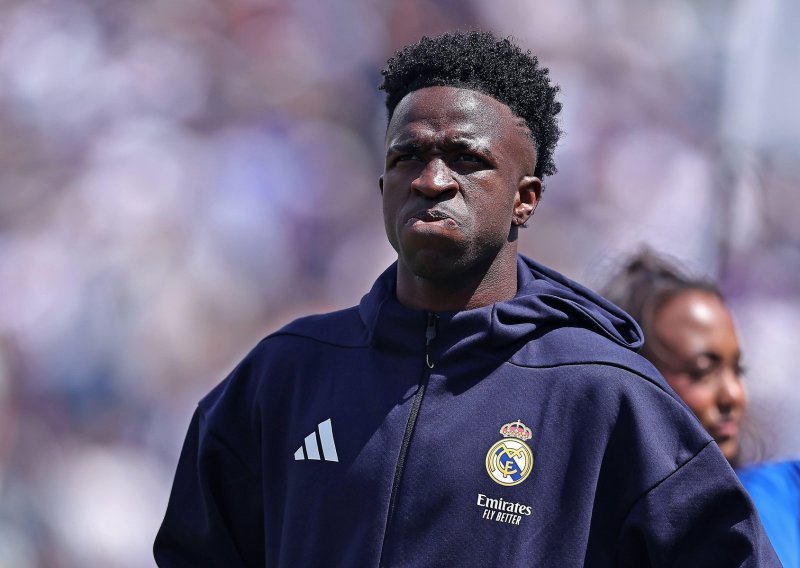 Španjolci: Ni najveći ugovor u povijesti nogometa ni PSG! Evo gdje Vinicius želi završiti karijeru