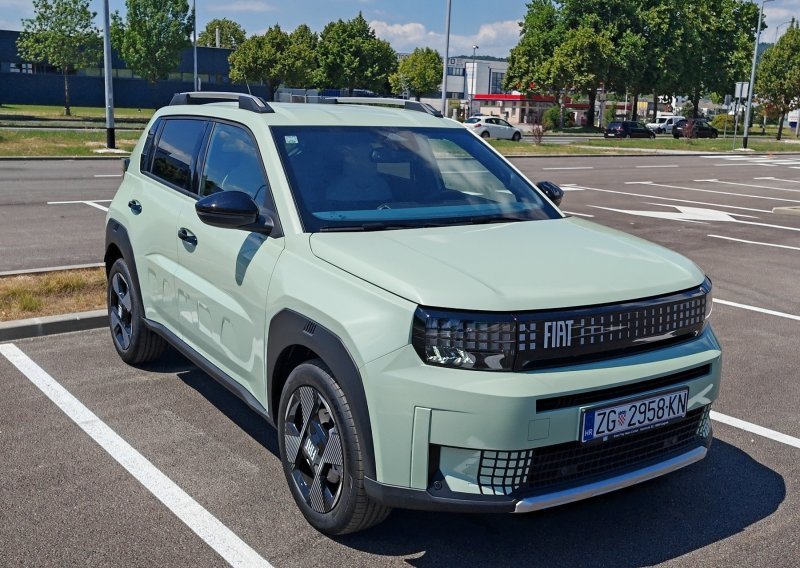 Vozili smo Fiat Grande Pandu Hybrid: Izuzetno zabavan i dizajnerski zaigran gradski automobil B-segmenta
