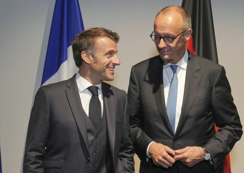 Macron i Merz na večeri u Berlinu, na dnevnom redu Trumpove carine