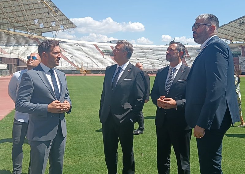Plenković obišao Poljud s ministrima, prisustvovali potpisivanju ključnih ugovora