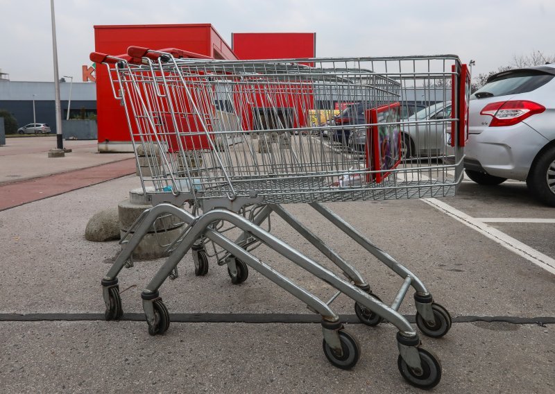 Povlače se bio pahuljice od pir pšenice, na tržište ih stavlja SPAR
