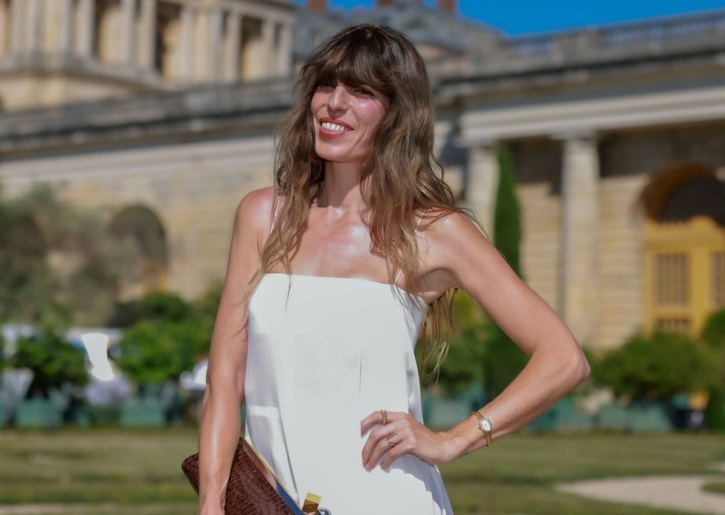 Kći Jane Birkin nastavlja majčinim stopama, a njihova sličnost je nevjerojatna