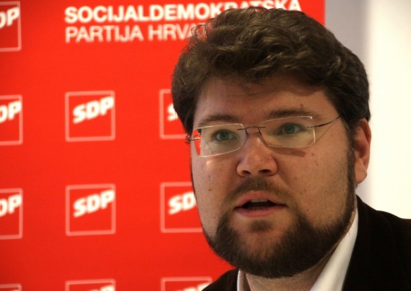 'Vijećnica SDP-a smijenjena jer je kritizirala stanje u pulskoj bolnici'