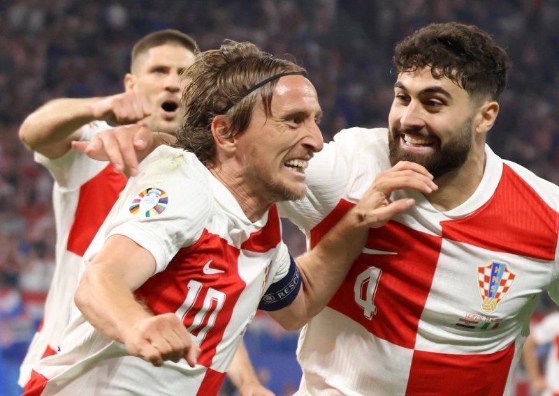 Gvardiol posjetio razrušenu Modrićevu rodnu kuću i oduševio fanove. Pogledajte što je objavio