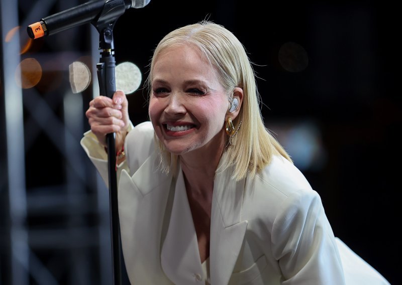 Jelena Rozga najiskrenije ikad: 'Pa ja sam već 100 godina zaljubljena u Ivana'