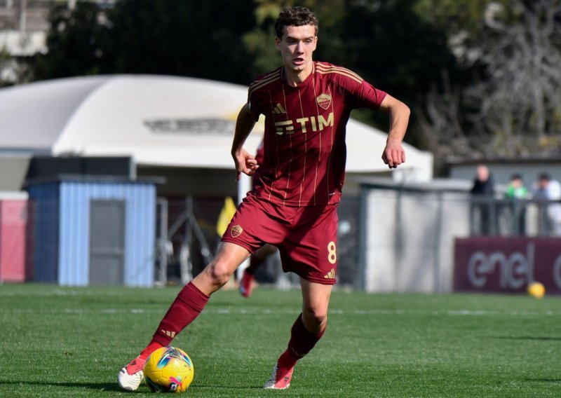 Mladog Hrvata željeli su brojni klubovi iz Serie A i Bundeslige. Evo koji klub je odabrao