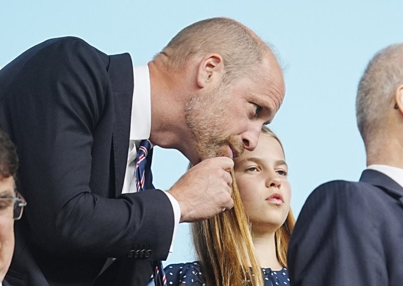 Princ William i princeza Charlotte ovom su fotografijom pokazali da su i oni 'od krvi i mesa'