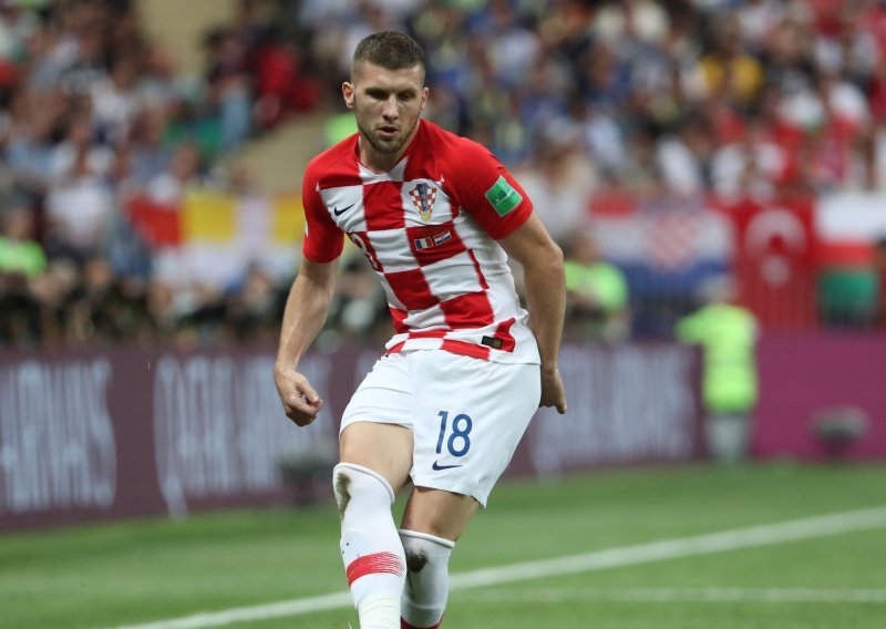 'Ovo što Rebić radi Hajduku je čista ucjena! Mole ga kao da je svetac, a gdje je on od Livaje'